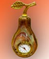 Подарок 1673 / Часы Груша 069 из ценного камня оникса