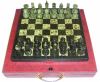 Подарок 3007 / Красивые шахматы из зелёного уральского камня змеевика темных и светлых тонов. Доска 28 х 28 см.